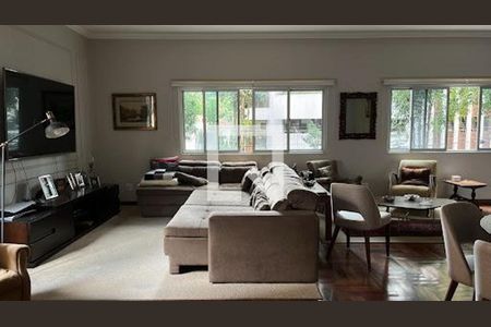 Apartamento à venda com 4 quartos, 240m² em Cerqueira César, São Paulo