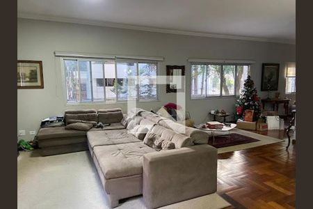 Apartamento à venda com 4 quartos, 240m² em Cerqueira César, São Paulo