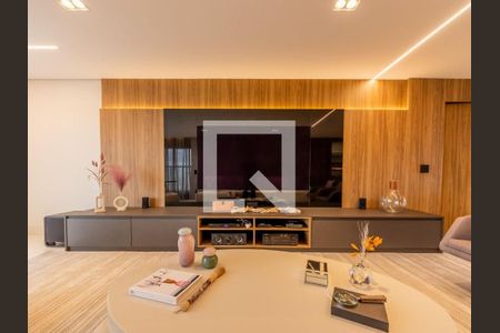 Apartamento à venda com 3 quartos, 163m² em Vila Mariana, São Paulo