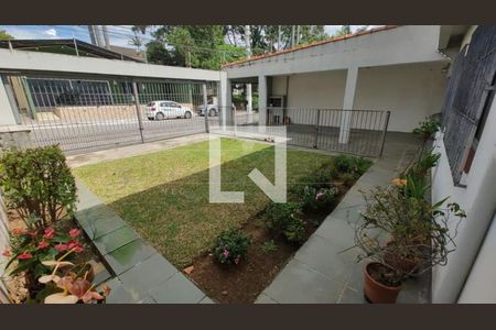 Casa à venda com 3 quartos, 219m² em Interlagos, São Paulo