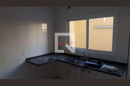 Casa à venda com 3 quartos, 120m² em Jardim Sabara, São Paulo