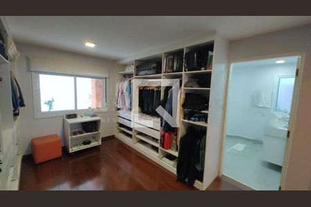 Casa à venda com 4 quartos, 310m² em Socorro, São Paulo