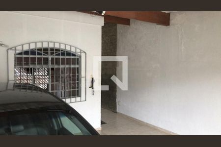 Casa à venda com 3 quartos, 107m² em Cidade Dutra, São Paulo