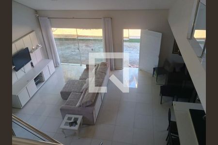 Casa à venda com 4 quartos, 258m² em Interlagos, São Paulo