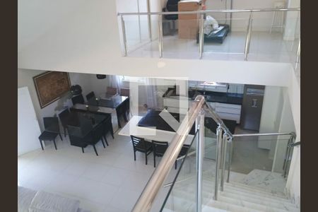 Casa à venda com 4 quartos, 258m² em Interlagos, São Paulo