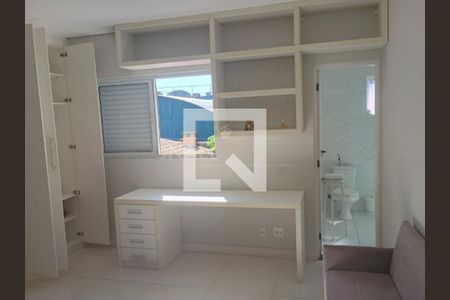 Casa à venda com 4 quartos, 258m² em Interlagos, São Paulo