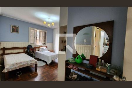 Casa à venda com 3 quartos, 270m² em Jardim Santa Helena, São Paulo