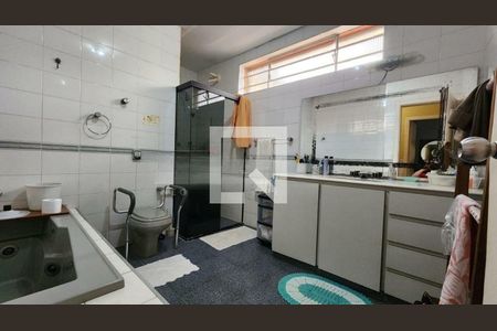 Casa à venda com 3 quartos, 270m² em Jardim Santa Helena, São Paulo