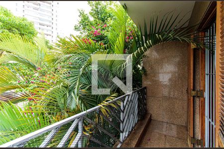 Casa à venda com 3 quartos, 121m² em Bosque da Saúde, São Paulo