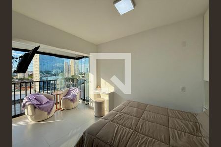 Quarto de kitnet/studio para alugar com 0 quarto, 24m² em Santo Amaro, São Paulo