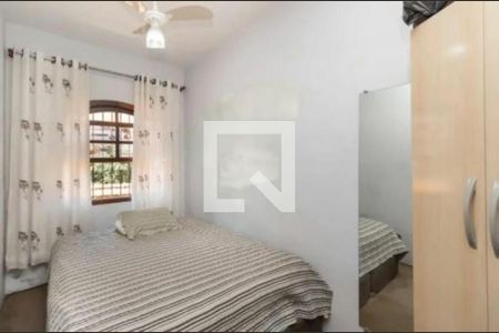 Casa à venda com 4 quartos, 280m² em Vila Carrão, São Paulo