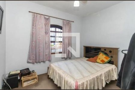 Casa à venda com 4 quartos, 280m² em Vila Carrão, São Paulo