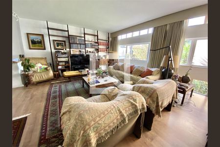 Casa de Condomínio à venda com 3 quartos, 205m² em Vila Elvira, São Paulo