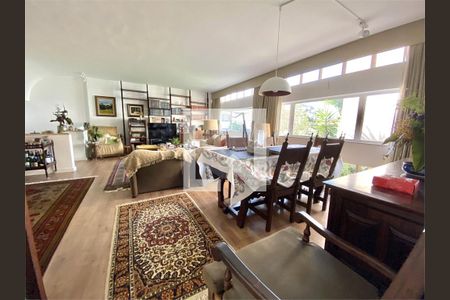 Casa de Condomínio à venda com 3 quartos, 205m² em Vila Elvira, São Paulo