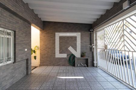 Garagem de casa à venda com 3 quartos, 149m² em Vila Sabrina, São Paulo