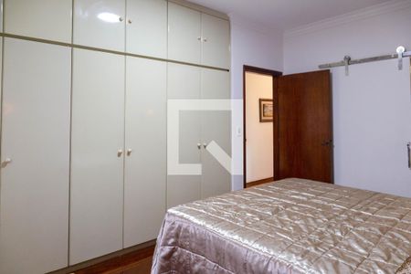 Suíte 1 de casa à venda com 5 quartos, 324m² em Jardim Sao Judas Tadeu, Guarulhos