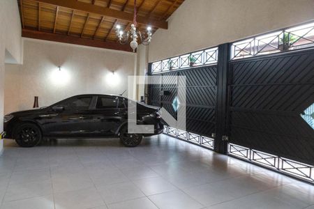 Garagem de casa à venda com 5 quartos, 324m² em Jardim Sao Judas Tadeu, Guarulhos