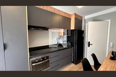 Studio de kitnet/studio para alugar com 1 quarto, 27m² em Santo Amaro, São Paulo