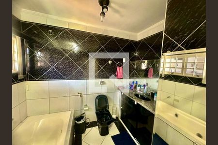 Foto 16 de casa à venda com 4 quartos, 125m² em Jardim Flamboyant, Campinas