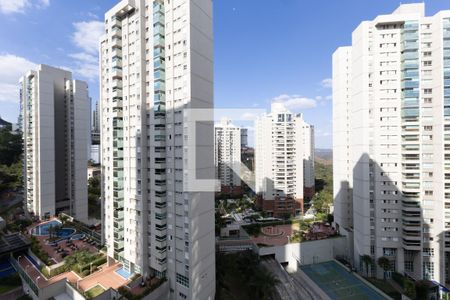Vista da Suíte de apartamento para alugar com 2 quartos, 72m² em Vila da Serra, Nova Lima