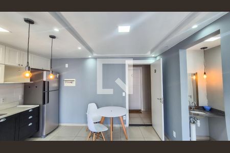 Apartamento para alugar com 1 quarto, 35m² em Vista Alegre, Rio de Janeiro