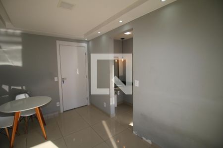 Sala de apartamento para alugar com 1 quarto, 35m² em Vista Alegre, Rio de Janeiro