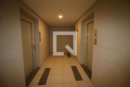 Área comum - Elevadores de apartamento para alugar com 1 quarto, 35m² em Vista Alegre, Rio de Janeiro