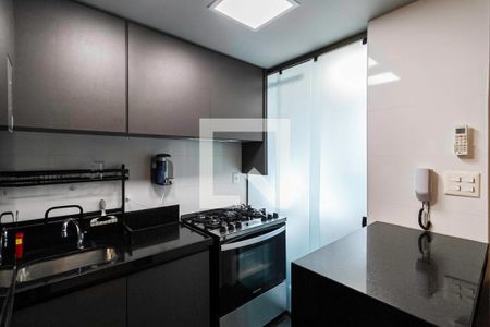 Cozinha de apartamento à venda com 2 quartos, 64m² em Carmo, Belo Horizonte