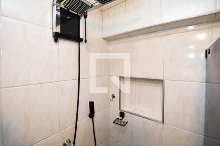 Banheiro social de apartamento para alugar com 2 quartos, 71m² em Paraíso, São Paulo