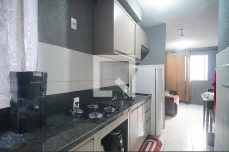 Cozinha de apartamento à venda com 2 quartos, 43m² em Santos Dumont, São Leopoldo