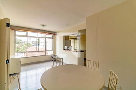 Sala de apartamento para alugar com 2 quartos, 56m² em Vila Alexandria, São Paulo