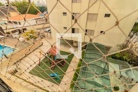 Quarto 2 Vista de apartamento para alugar com 2 quartos, 56m² em Vila Alexandria, São Paulo