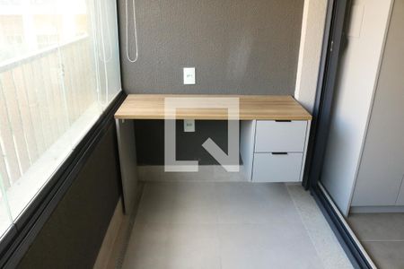Varanda de kitnet/studio para alugar com 1 quarto, 26m² em Perdizes, São Paulo