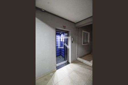 Elevador de apartamento à venda com 2 quartos, 40m² em Vila Pauliceia, São Paulo