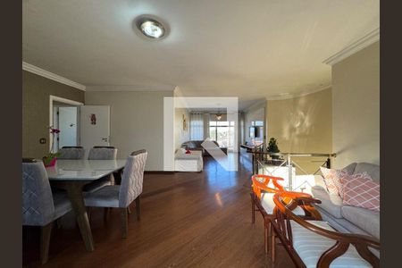 Foto 07 de casa à venda com 4 quartos, 264m² em Jardim Monte Azul, São Paulo