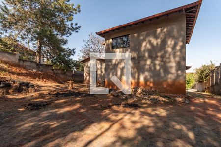Quintal de casa para alugar com 4 quartos, 1400m² em Pampulha, Belo Horizonte