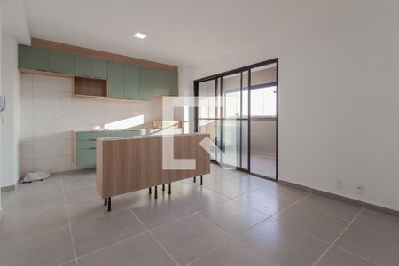 Sala de apartamento para alugar com 3 quartos, 55m² em Vila Assis Brasil, Mauá
