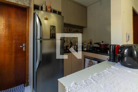 Cozinha de apartamento para alugar com 2 quartos, 49m² em Vila Carrão, São Paulo