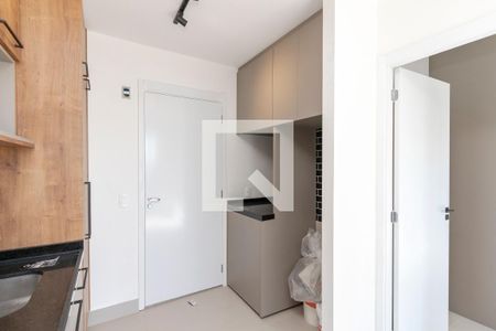 Sala/ Cozinha de apartamento à venda com 1 quarto, 30m² em Campo Belo, São Paulo