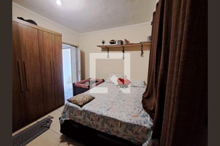 Quarto 1 de casa para alugar com 2 quartos, 225m² em Jardim Roberto, Osasco