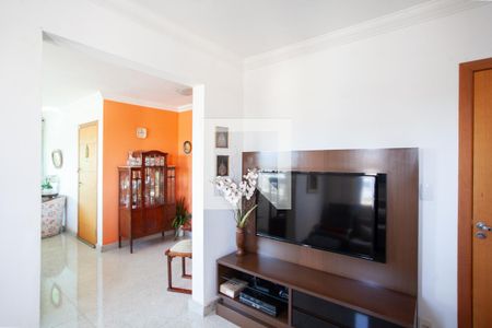 Sala de TV de apartamento à venda com 4 quartos, 121m² em Santa Ines, Belo Horizonte