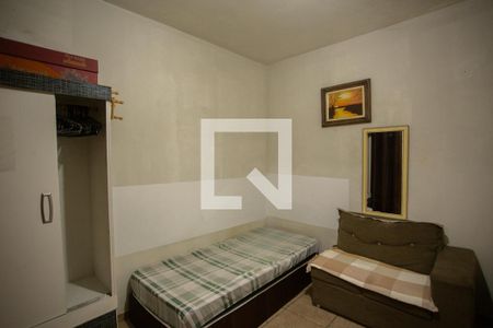 Quarto 2 de casa à venda com 6 quartos, 250m² em Vila Baruel, São Paulo