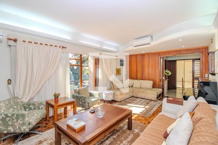 Sala de casa à venda com 3 quartos, 580m² em Jardim Lindóia, Porto Alegre