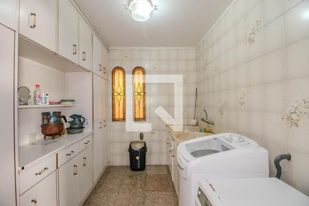 Área de Serviço de casa à venda com 3 quartos, 580m² em Jardim Lindóia, Porto Alegre