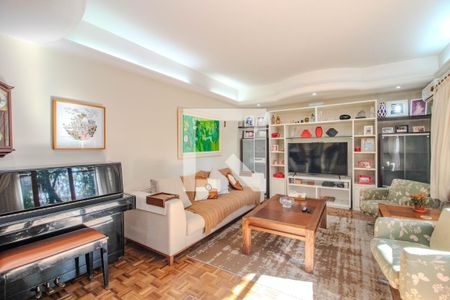 Sala de casa à venda com 3 quartos, 580m² em Jardim Lindóia, Porto Alegre