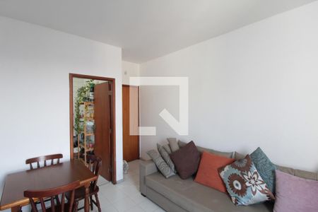 Sala de apartamento à venda com 2 quartos, 55m² em Vila Cloris, Belo Horizonte