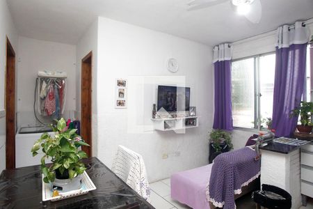 Sala / Cozinha de apartamento para alugar com 2 quartos, 50m² em Petrópolis, Porto Alegre