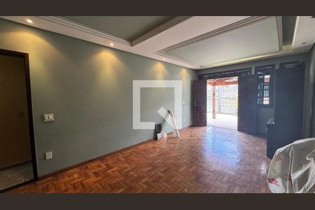 Sala de casa para alugar com 3 quartos, 190m² em Novo Eldorado, Contagem