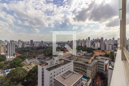 Vista de apartamento à venda com 4 quartos, 296m² em Pinheiros, São Paulo