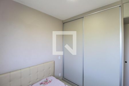 Quarto 1 de apartamento para alugar com 2 quartos, 58m² em Itatiaia, Belo Horizonte